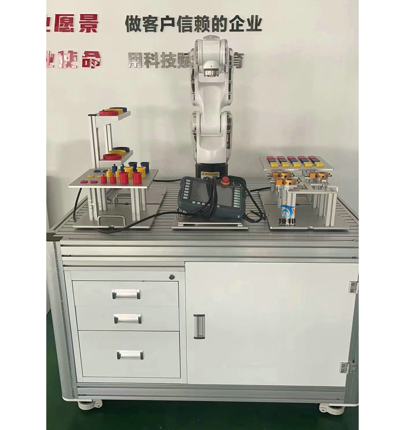工业机器人拆装与调试实训台,机器人拆装实验台(图1) 工业机器人拆装实训装置