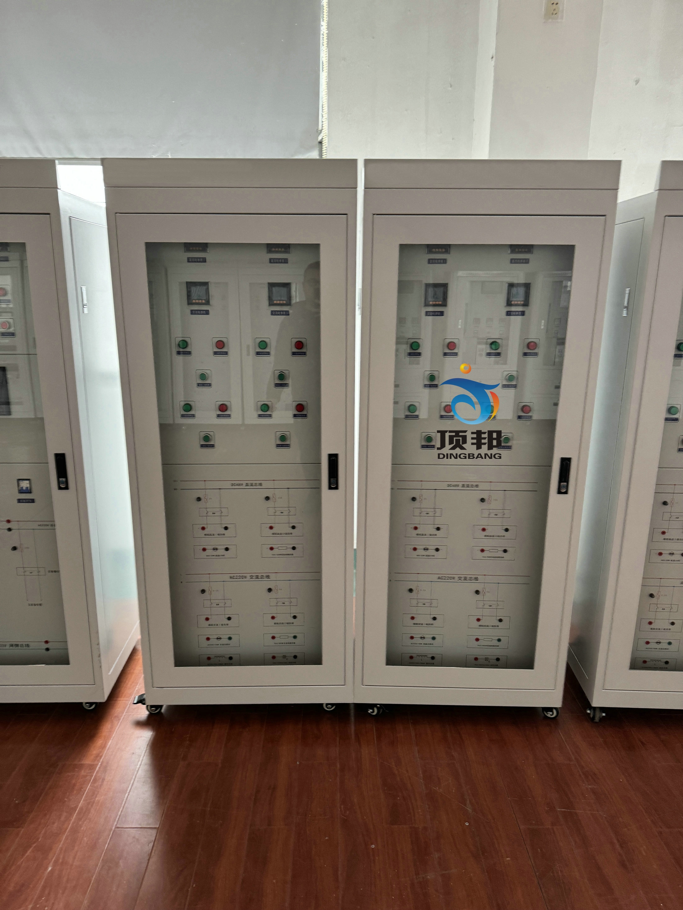 可再生能源智能微电网系统(图5) 可再生能源智能微电网系统